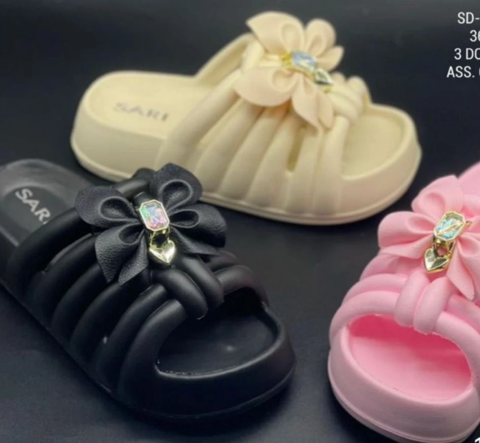 Chancletas baño's foto | Mumi Tienda |  BizneCubano