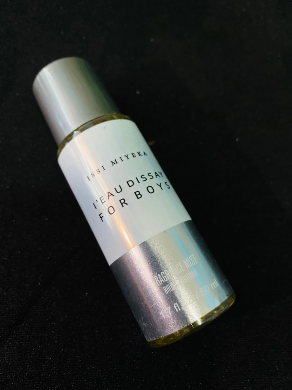 Perfume 50 ML Issey miyaky's foto | Mumi Tienda |  BizneCubano