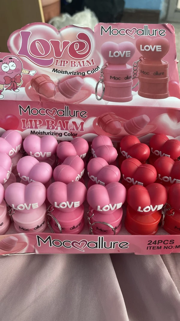 Llaveros con bálsamo para labios's foto | Mumi Tienda |  BizneCubano